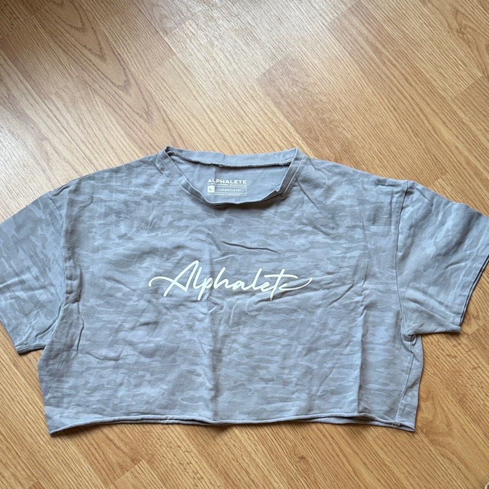 Alphalete Camouflage Gray Crop Top